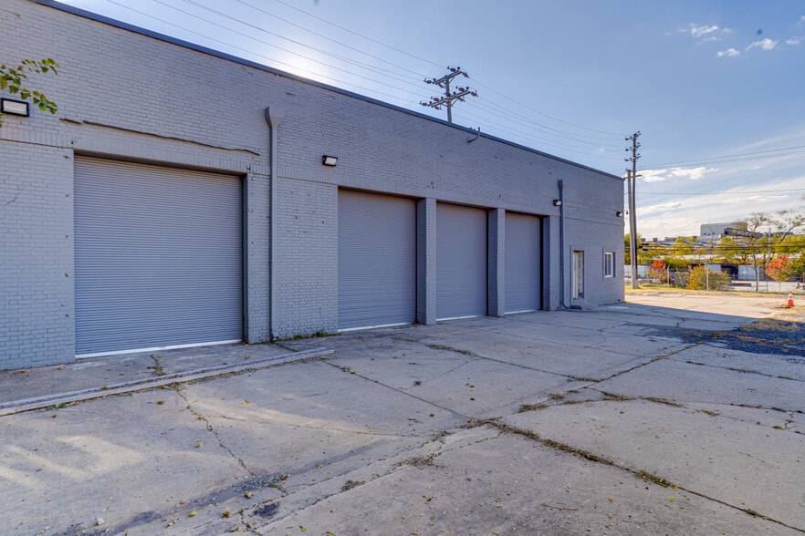 More Photos Of 900-912 Baltic Ave, Baltimore Warehouse For Sale