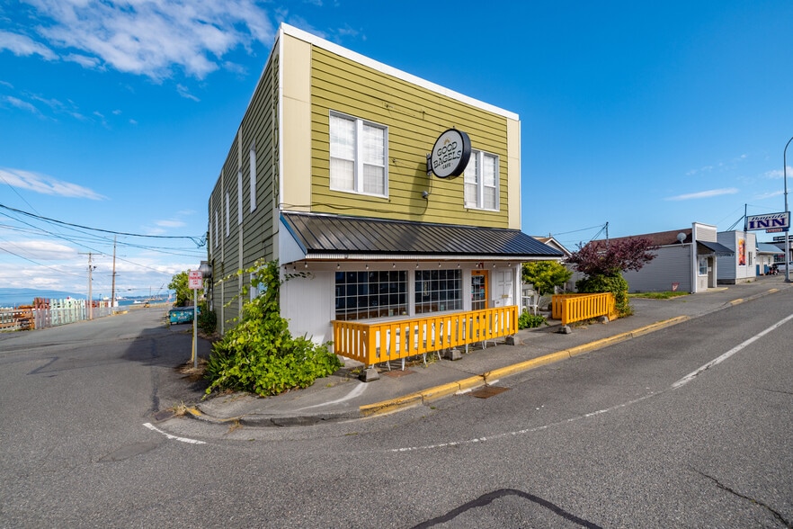 Primary Photo Of 2001-2011 Commercial Ave, Anacortes Storefront Retail Office For Sale