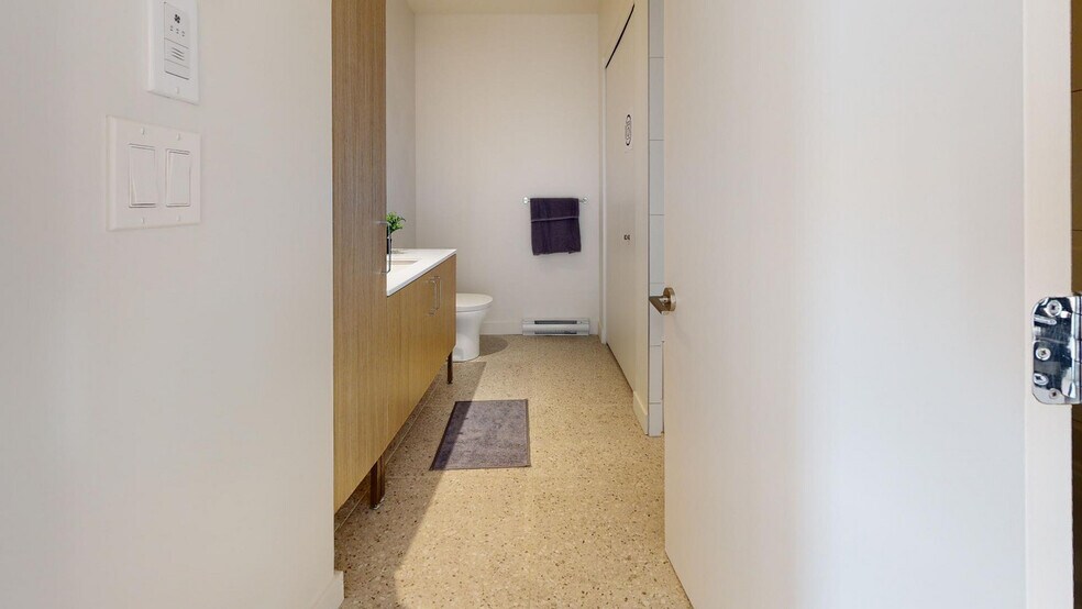 More Photos Of 8405 Pl Saint-Charles, Brossard Apartments For Lease