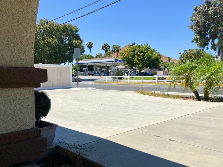 More Photos Of 3969 Sierra Ave, Norco Medical For Sale