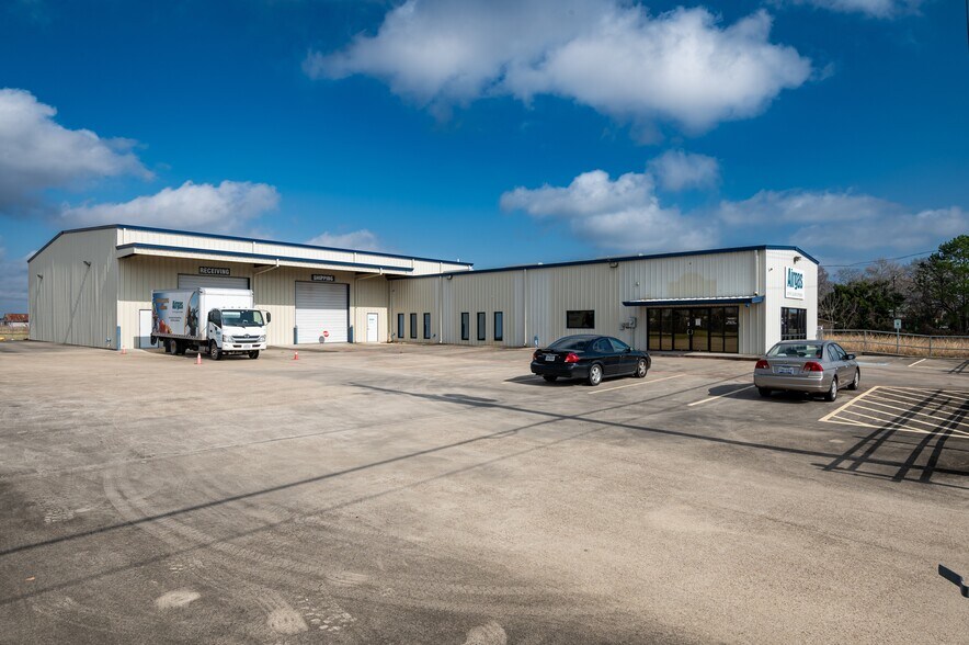 More Photos Of 1118-1125 FM 518, Kemah Specialty For Lease