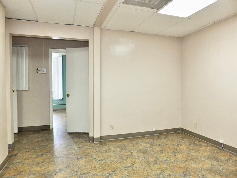 More Photos Of 830 Atlantic Ave, Long Beach Medical For Sale