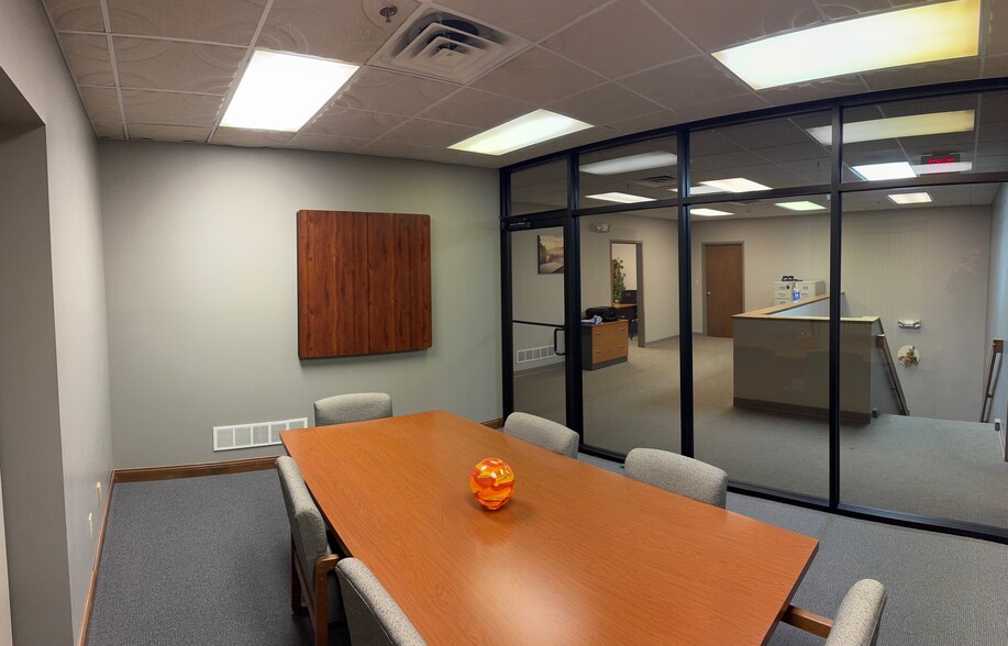 More Photos Of 4955 Beck Dr, Elkhart Manufacturing For Lease