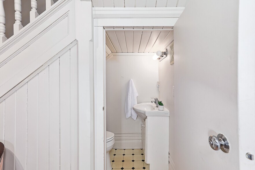 More Photos Of 788277 Grey Road 13, Clarksburg Rehabilitation Center For Sale