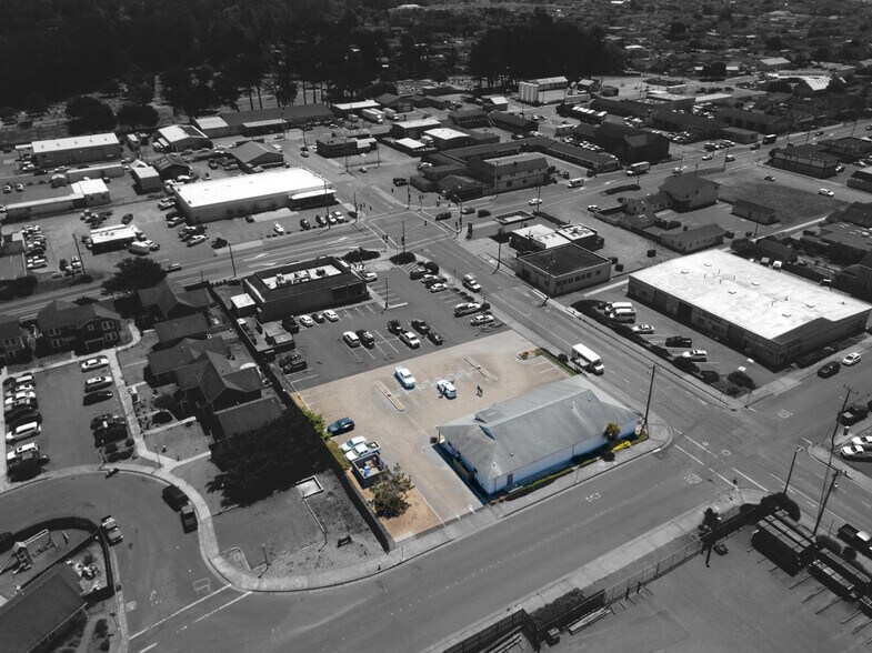 More Photos Of 151 W Elm St, Fort Bragg General Retail For Sale