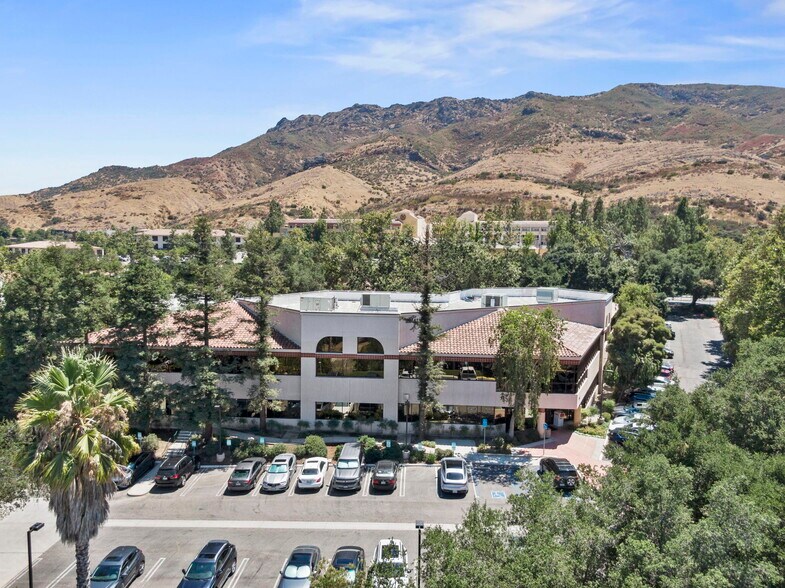 More Photos Of 30141 Agoura Rd, Agoura Hills Office For Sale