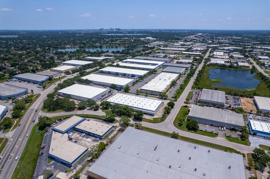 More Photos Of 4629 36th St, Orlando Unknown For Lease