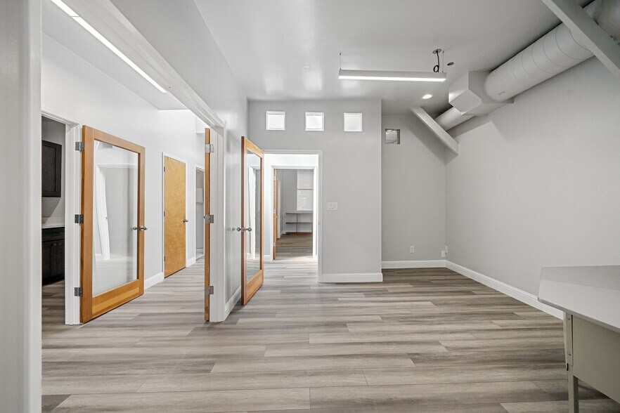 More Photos Of 443 Tehama St, San Francisco Loft Creative Space For Sale