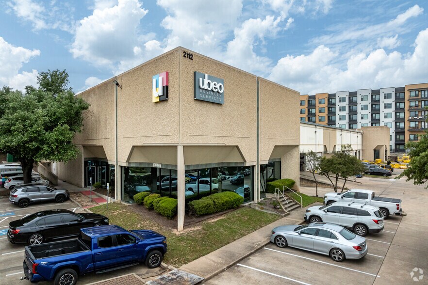 More Photos Of 2020 Rutland Dr, Austin Unknown For Lease