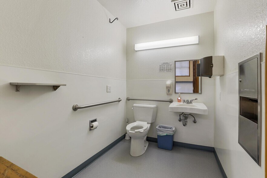 More Photos Of 1106 N Beeline Hwy, Payson Medical For Lease