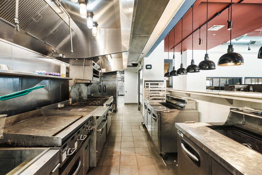 More Photos Of 345 Wabasha St N, Saint Paul Apartments For Lease