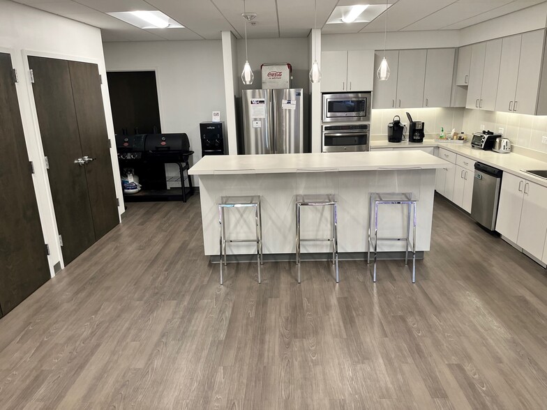 More Photos Of 1870 The Exchange SE, Atlanta Office For Lease