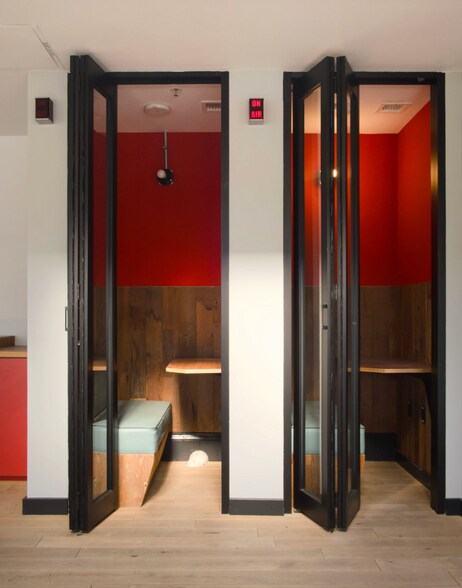 More Photos Of 995 Market St, San Francisco Coworking Space