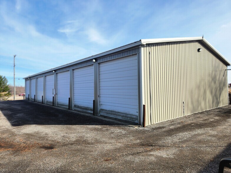 More Photos Of 7579 Friendly Dr, Kewaskum Self Storage For Sale