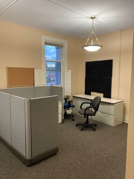 More Photos Of 510 Washington Ave, Carnegie Coworking Space