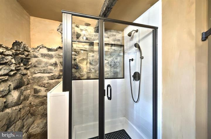 More Photos Of 4415 W Market St, York Specialty For Sale