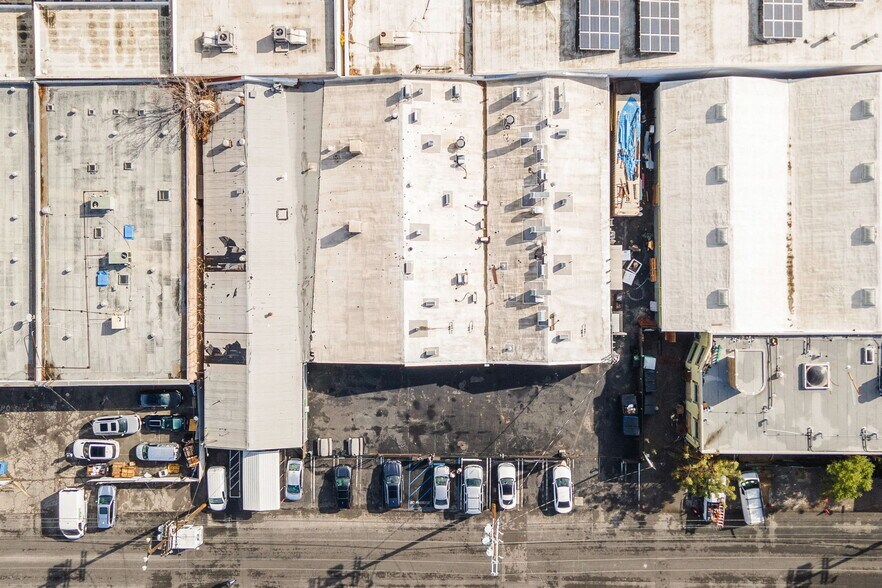 More Photos Of 5524-5536 Satsuma Ave, North Hollywood Food Processing For Sale