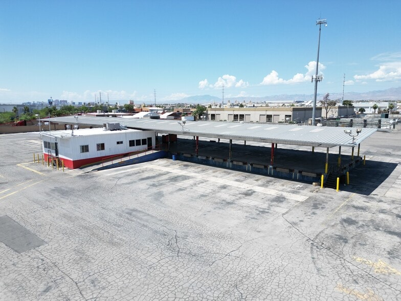 More Photos Of 4201 Frehner Rd, North Las Vegas Truck Terminal For Lease