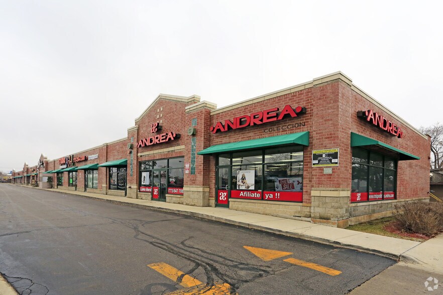 Primary Photo Of 4300-4350 S Pulaski Rd, Chicago Unknown For Lease