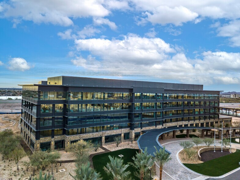 More Photos Of NWC Hayden & Loop 101, Scottsdale Office For Lease