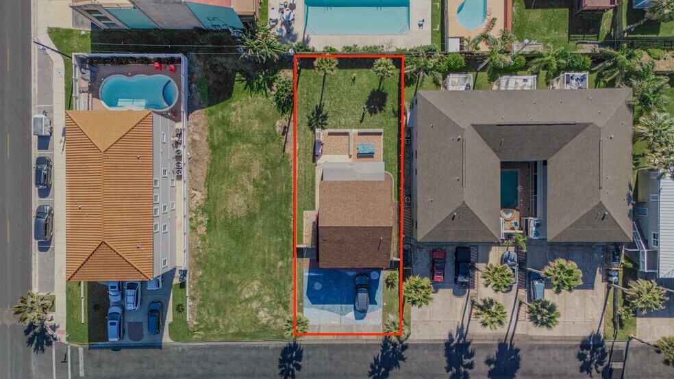 More Photos Of 129 E Esperanza St, South Padre Island Apartments For Sale