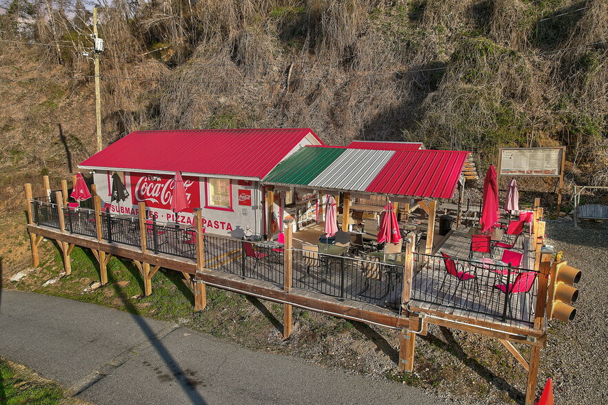 Primary Photo Of 2768 Asheville Hwy, Canton Restaurant For Sale