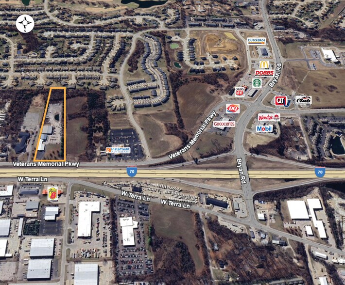 More Photos Of 9390 Veterans Memorial Pky, O'Fallon Warehouse For Lease