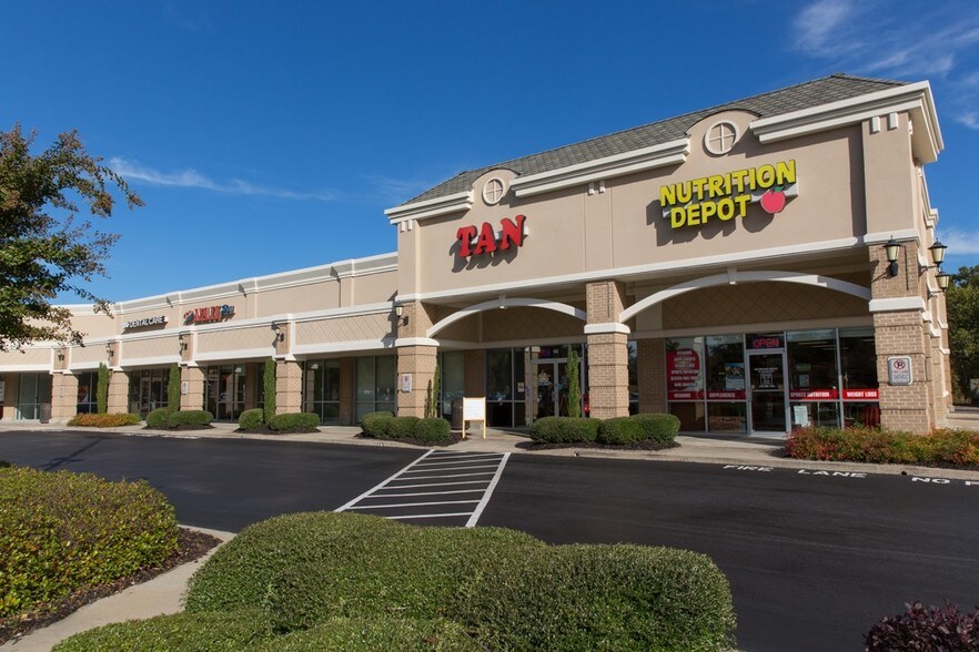 More Photos Of 2095 Highway 211 NW, Braselton Supermarket For Lease