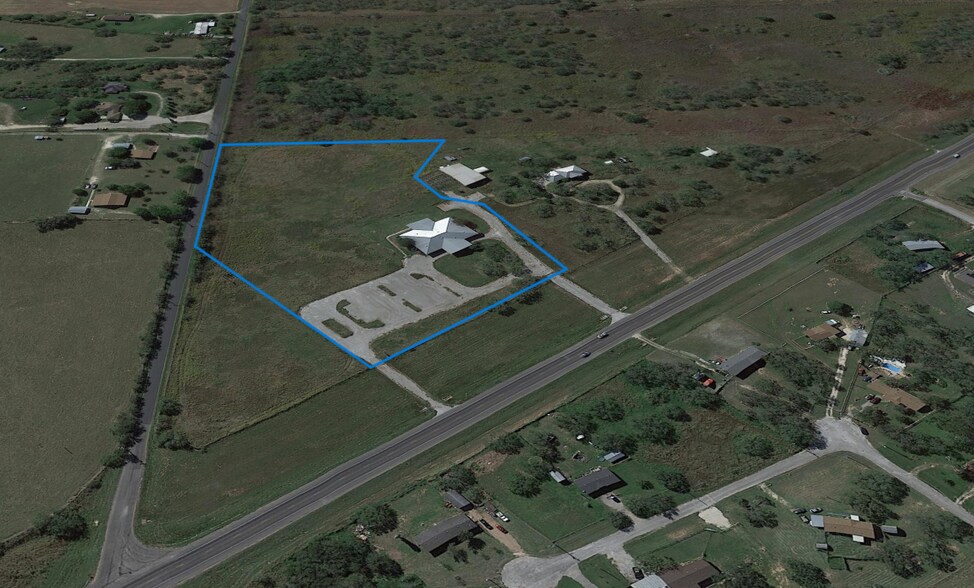 More Photos Of 7704 S Loop 1604 East, Elmendorf Office For Sale