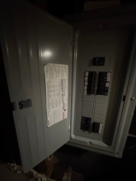 More Photos Of 5001 S Hermitage Ave, Chicago Religious Facility For Sale