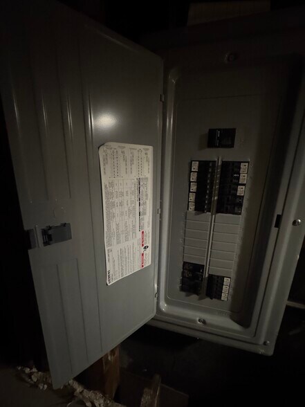 More Photos Of 5001 S Hermitage Ave, Chicago Religious Facility For Sale