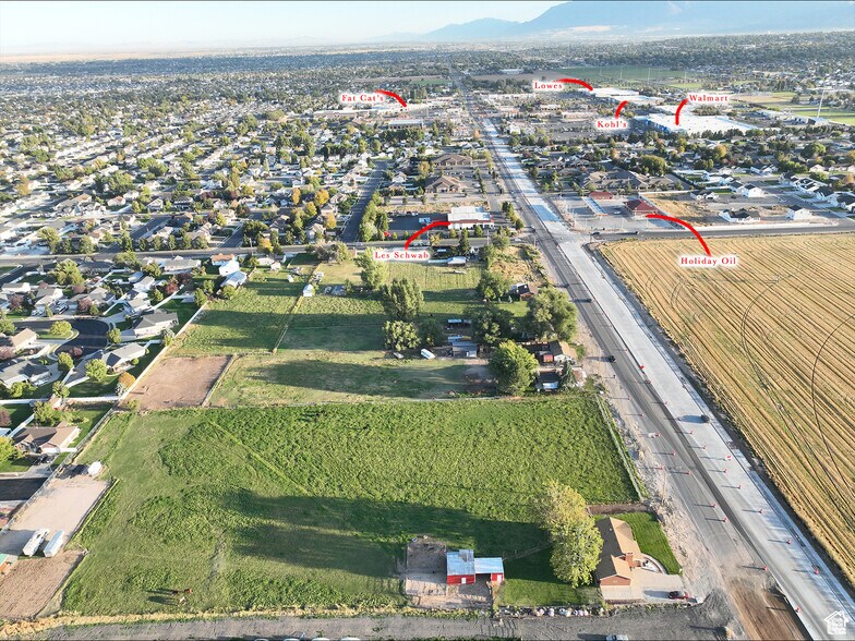 More Photos Of 1145 2000 w, Clinton Land For Sale