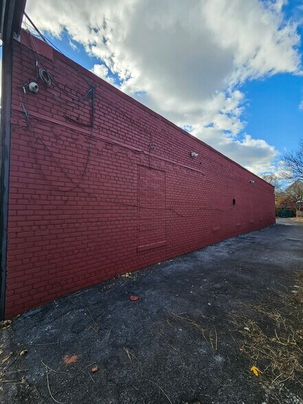 More Photos Of 1340 Rockaway Pky, Brooklyn Office For Sale