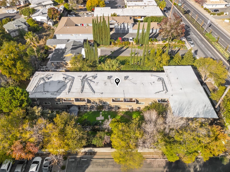 More Photos Of 3126 Lone Tree Way, Antioch Apartments For Sale