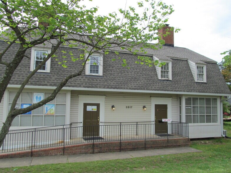 More Photos Of 2817 N Parham Rd, Richmond Office For Sale