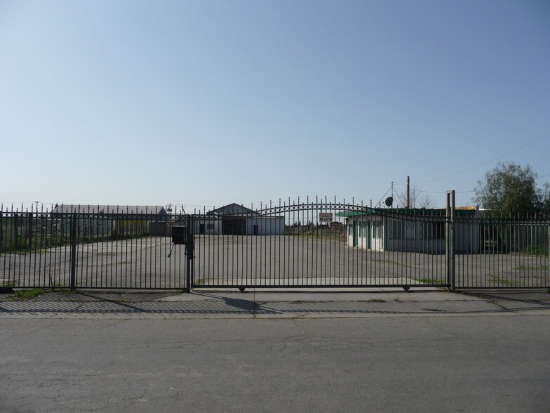 More Photos Of 3534 51st Ave, Sacramento Warehouse For Sale