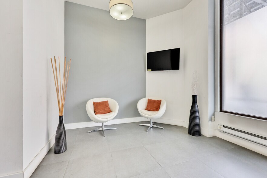 More Photos Of 500 4th Ave, Brooklyn Apartments For Lease
