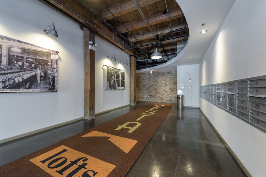 More Photos Of 2100-2114 S Indiana Ave, Chicago Apartments For Sale