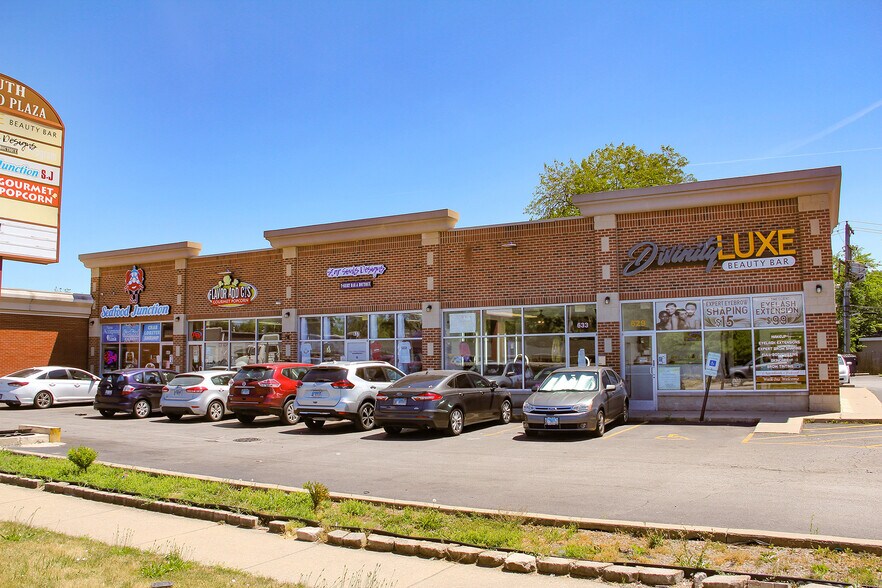 More Photos Of 629-645 E 162nd St, South Holland Storefront For Sale