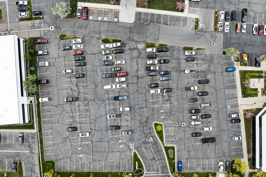 More Photos Of 392 E Winchester St, Murray Office For Lease