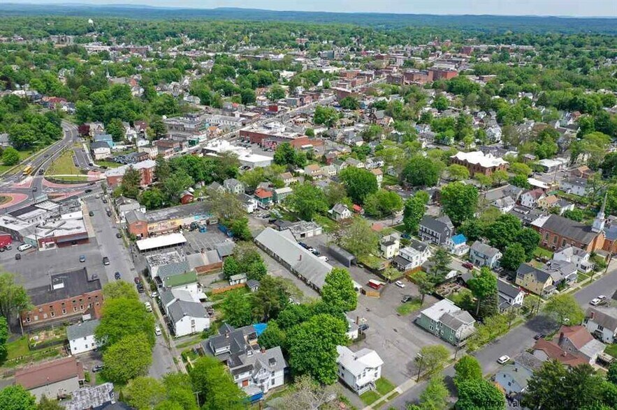 More Photos Of 58 Saint James St, Kingston Apartments For Sale