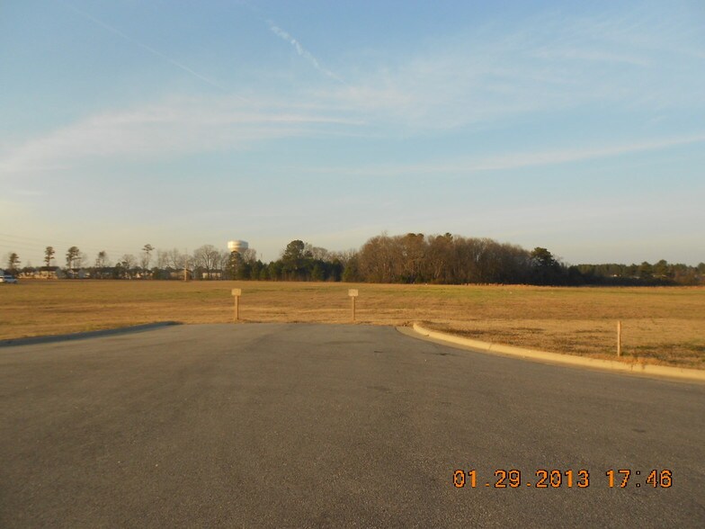 Fayetteville & Brock Rd, Raeford, NC 28376 Land For Sale