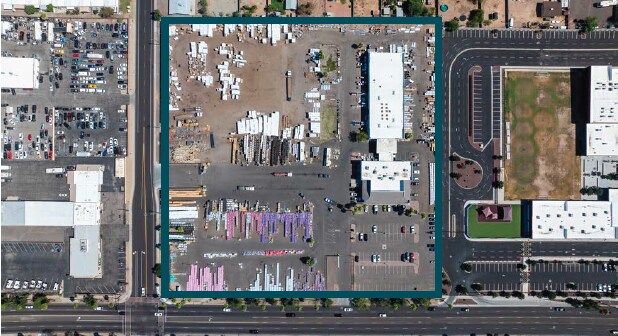 More Photos Of 4600 W Glendale Ave, Glendale Industrial For Sale