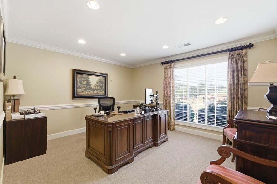 More Photos Of GA Hwy 136, LaFayette Bank For Sale