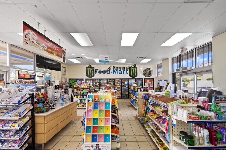More Photos Of 15354 La Mirada Blvd, La Mirada General Retail For Sale
