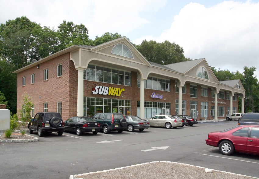 More Photos Of 620-622 Stokes Rd, Medford Medical For Lease