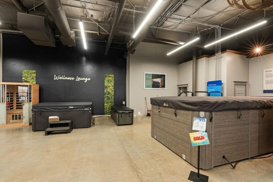 More Photos Of 81211 Gallatin Rd, Bozeman General Retail For Sale