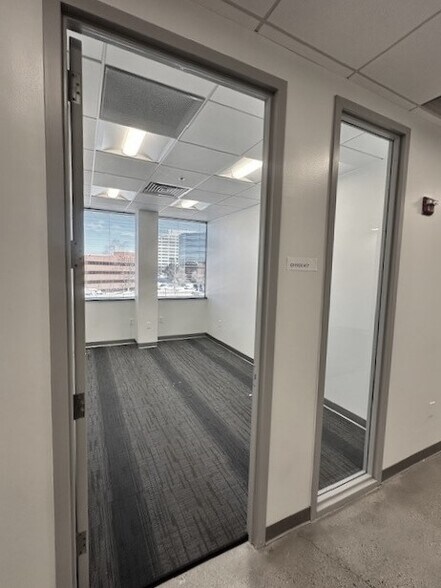 More Photos Of 1608 Spring Hill Rd, Vienna Unknown For Lease