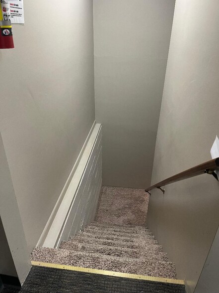 More Photos Of 823 W Spring St, Titusville Medical For Sale