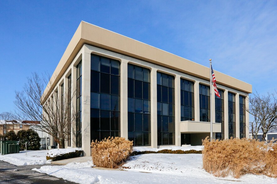 More Photos Of 415 Glensprings Dr, Springdale Medical For Lease